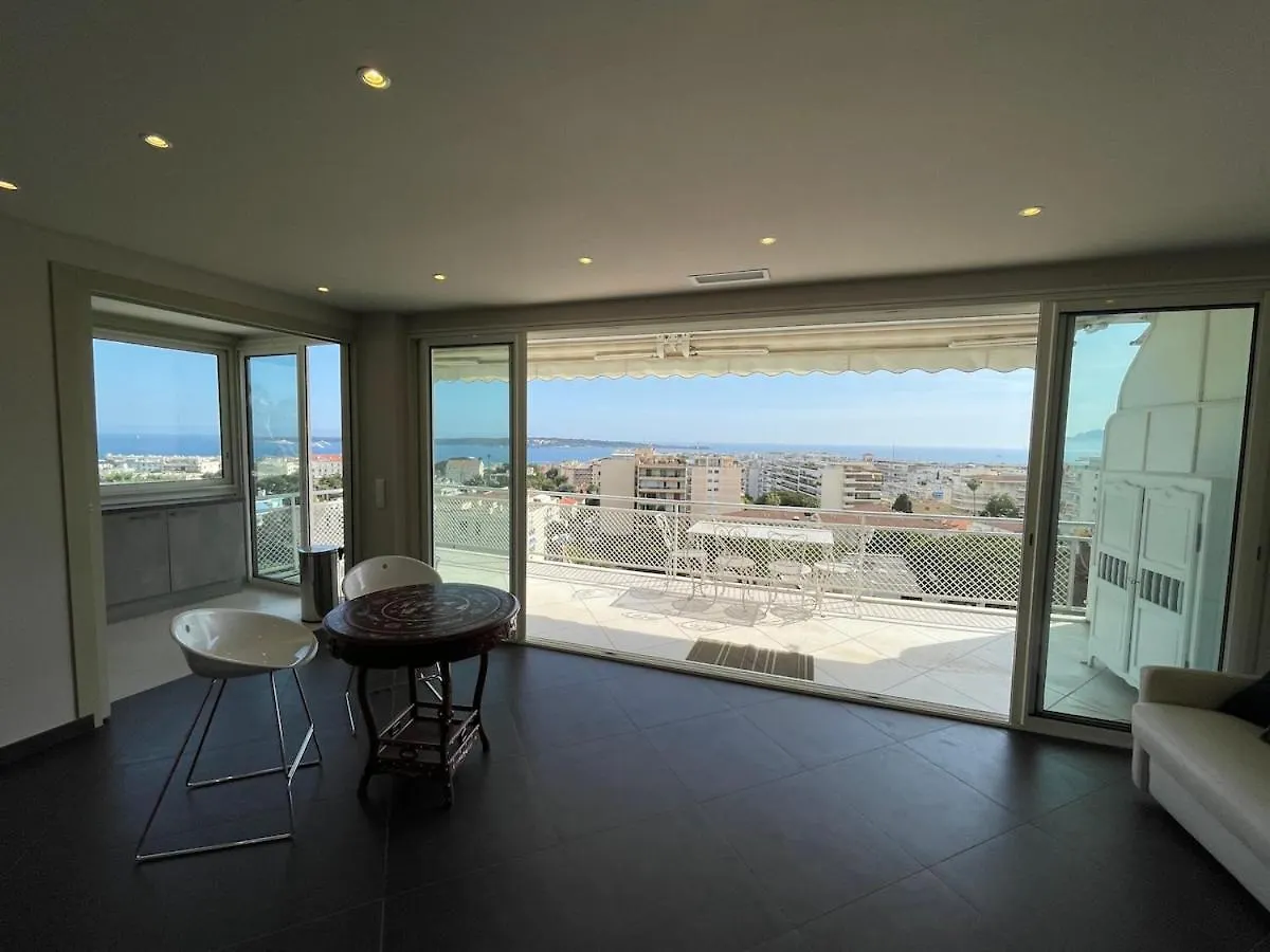 Sea View Apartment In Cannes